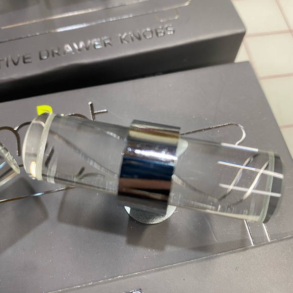 Drawer Pulls - Picture 3 of 4